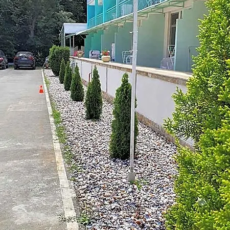 Char Hotel